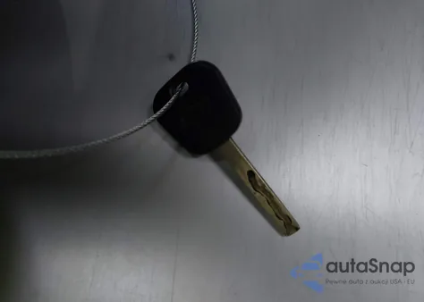 2018 Chevrolet Silverado 1500 1Lt from USA, damaged, VIN 3GCUKREC5JG354774